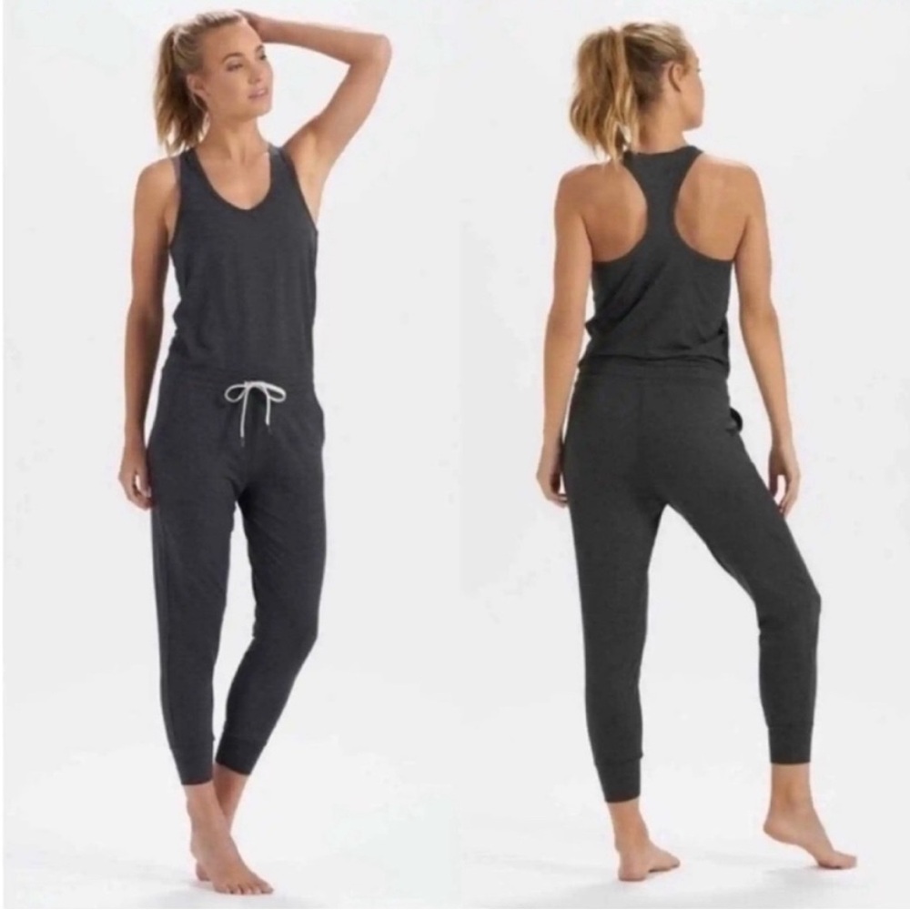 New Vuori Lux Black razorback Jumpsuit size small